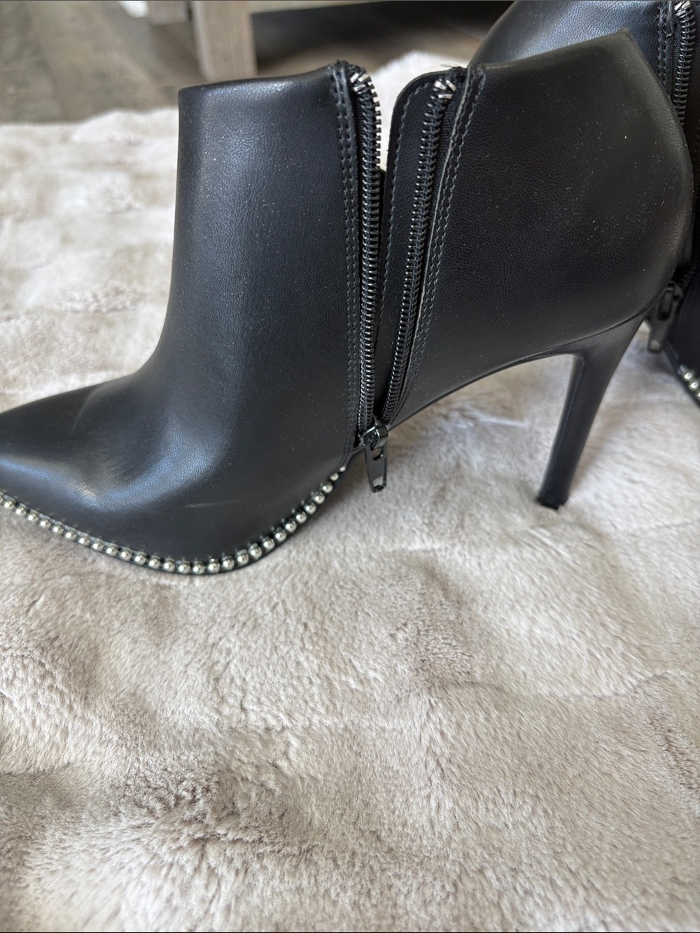 BCBGeneration Black Pointed Toe Stud-Trim Mules - Picture 3 of 4